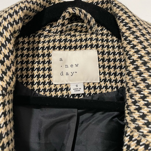 a new day Black and Cream Houndstooth Coat - Picture 3 of 5